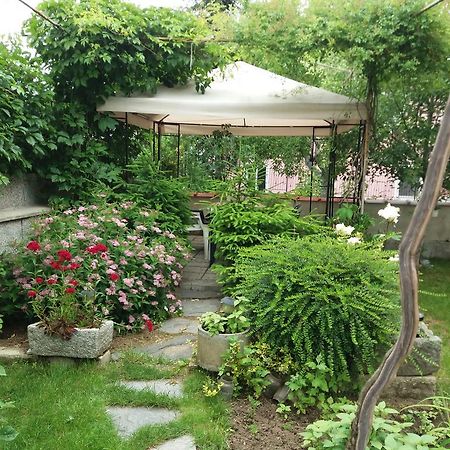 Stai Za Gosti Venera Hotel Hisarya Bagian luar foto