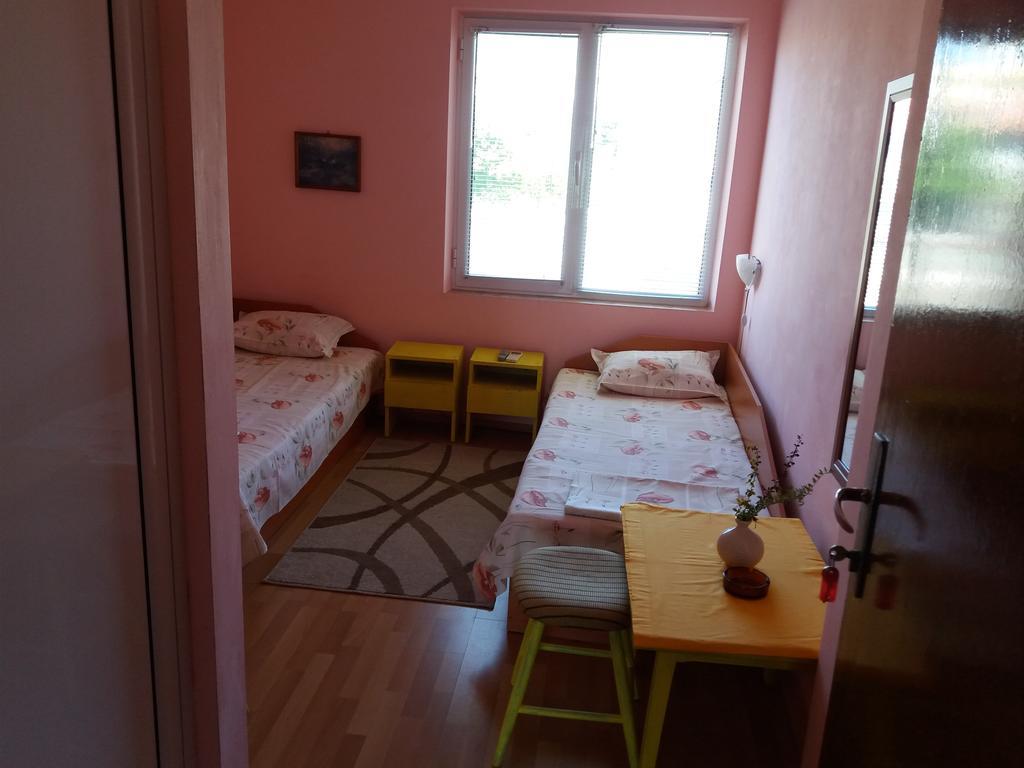 Stai Za Gosti Venera Hotel Hisarya Bagian luar foto