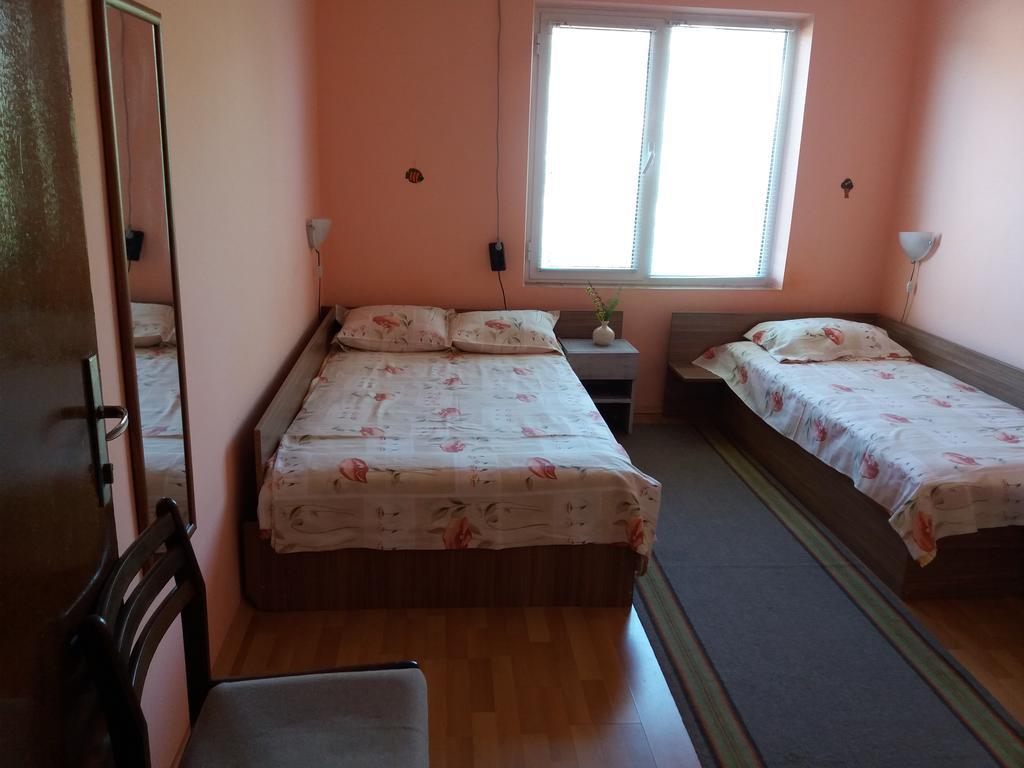 Stai Za Gosti Venera Hotel Hisarya Bagian luar foto