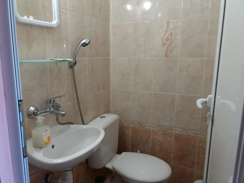 Stai Za Gosti Venera Hotel Hisarya Bagian luar foto