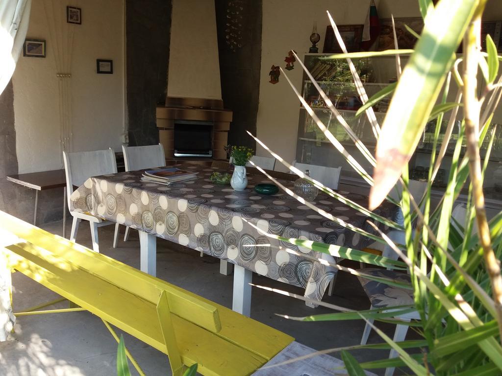 Stai Za Gosti Venera Hotel Hisarya Bagian luar foto