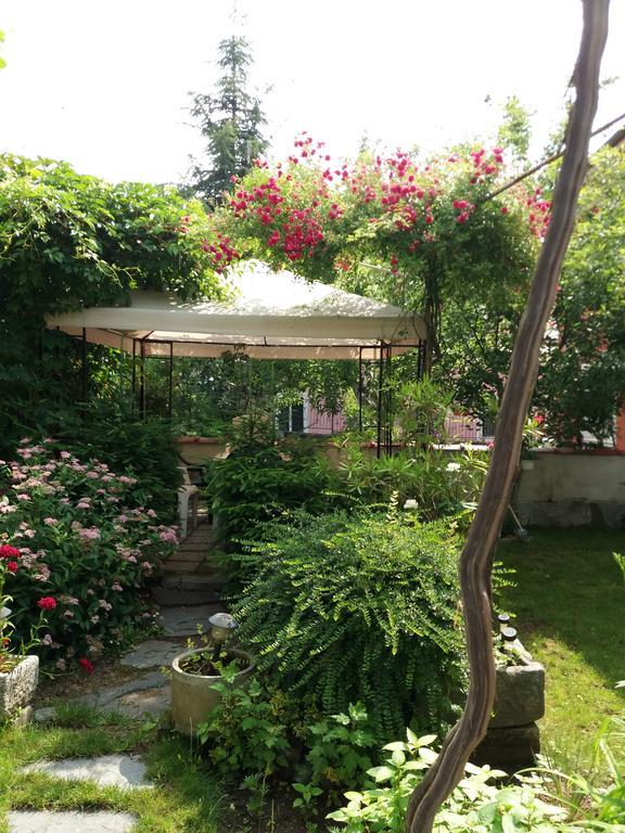 Stai Za Gosti Venera Hotel Hisarya Bagian luar foto